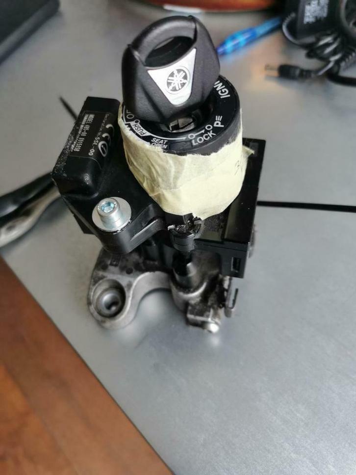 Yamaha Tmax xtx xmax xt enz. sleutel kwijt incl immo, Motoren, Onderdelen | Yamaha, Nieuw, Ophalen of Verzenden