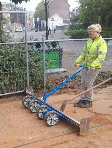 Grondverzet Stratenmakers Metselaars Tuinmannen Rioolservice