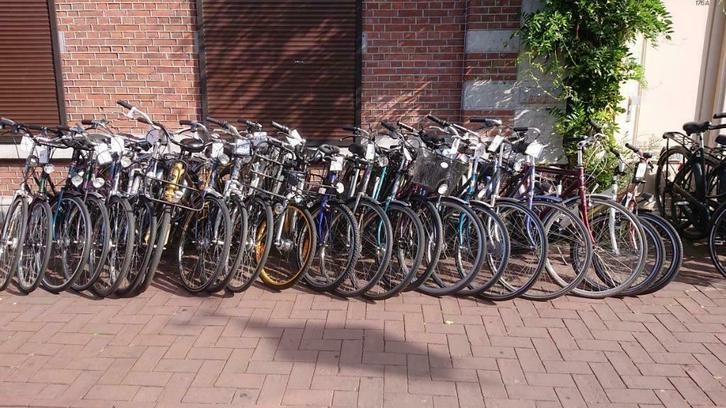 Voordelige stadsfietsen damesfiets / herenfiets /omafiets, Fietsen en Brommers, Fietsen | Dames | Damesfietsen, Gebruikt, Gazelle