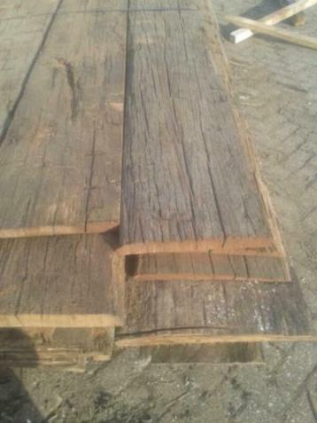 barnwood oude planken buitenkant  meerpalen meerpaalplanken beschikbaar voor biedingen