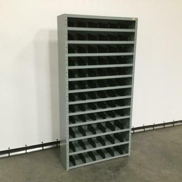 magazijnkast, vakkenkast 200x100x30 incl. schotjes beschikbaar voor biedingen