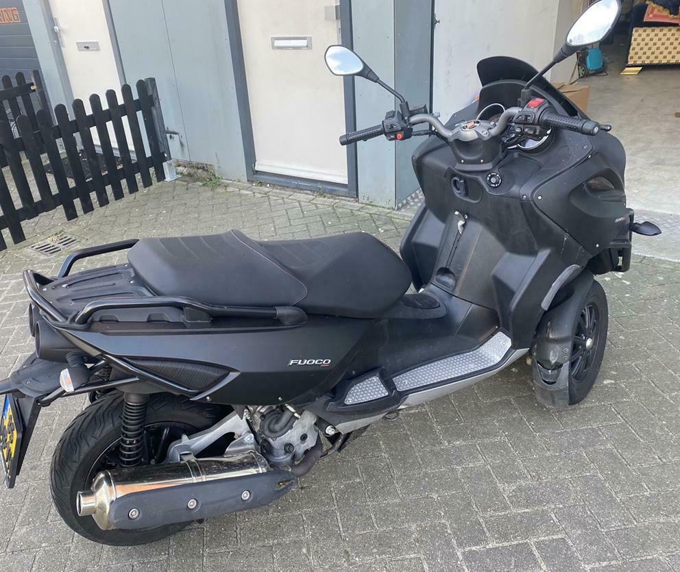 ≥ Gilera fuoco 500 cc 100 jarig bestaan logo limited moter rij — Motoren |  Overige merken — Marktplaats