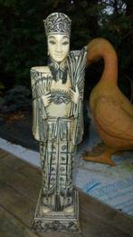 Zeer groot Beeld van een statige Hofdame, fijn Beensnijwerk, Ophalen of Verzenden