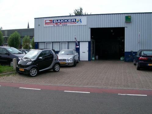 Automobiel en Schadebedrijf Bakker, Diensten en Vakmensen, Auto en Motor | Schadeherstellers en Spuiterijen, Blikschade, Lakschade of Spuitwerk