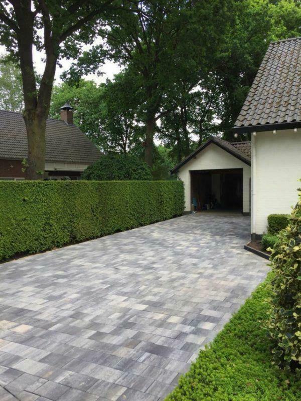 Stratenmaker(s),Straatwerk,   Tuinaanleg  vanaf €6,- per m2, Diensten en Vakmensen, Tuinmannen en Stratenmakers, Bestrating, Tuin- of Vijveraanleg