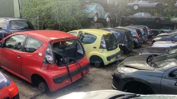 Deuren motorkap achterklep Peugeot 107 Citroën C1 meerdere  beschikbaar voor biedingen