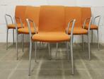 6 comfortabele Akaba aluminium stoelen, design Jorge Pensi