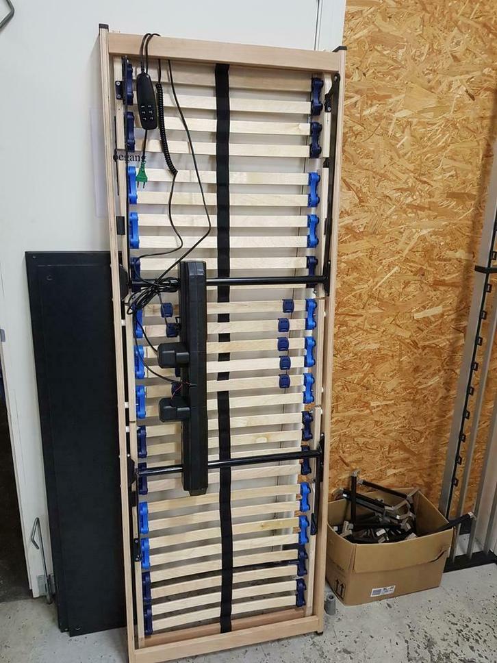 Grote partij lattenbodems elektrisch en zonder diverse maten, Huis en Inrichting, Slaapkamer | Matrassen en Bedbodems, Gebruikt