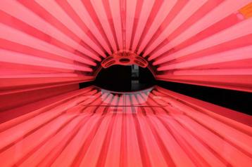 Zonnebank lampen beschikbaar voor biedingen