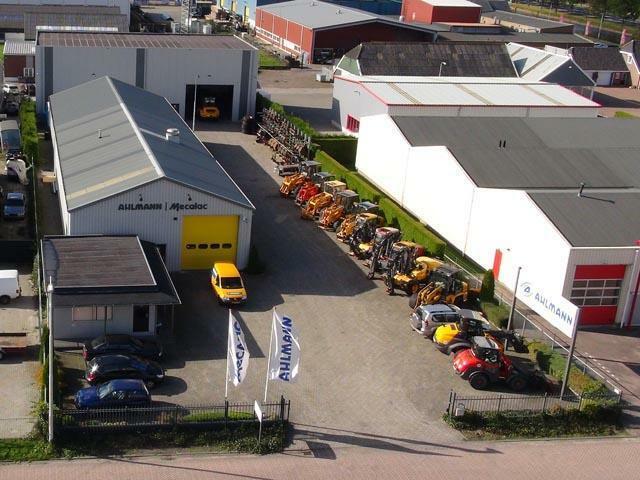 Ahlmann en Mecalac service onderhoud gebruikte onderdelen, Zakelijke goederen, Machines en Bouw | Onderdelen