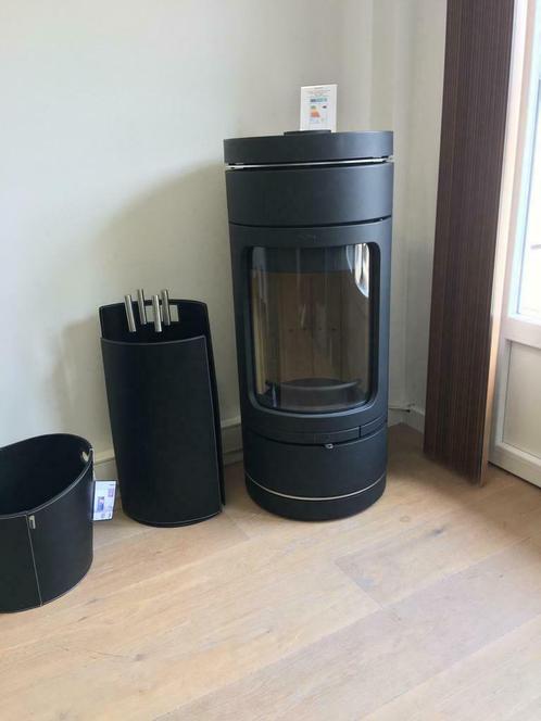 leda Novia c houtkachel 6 kw vrijgekomen uit faillisement, Huis en Inrichting, Kachels, Nieuw, Vrijstaand, Houtkachel, Hout, Ophalen of Verzenden