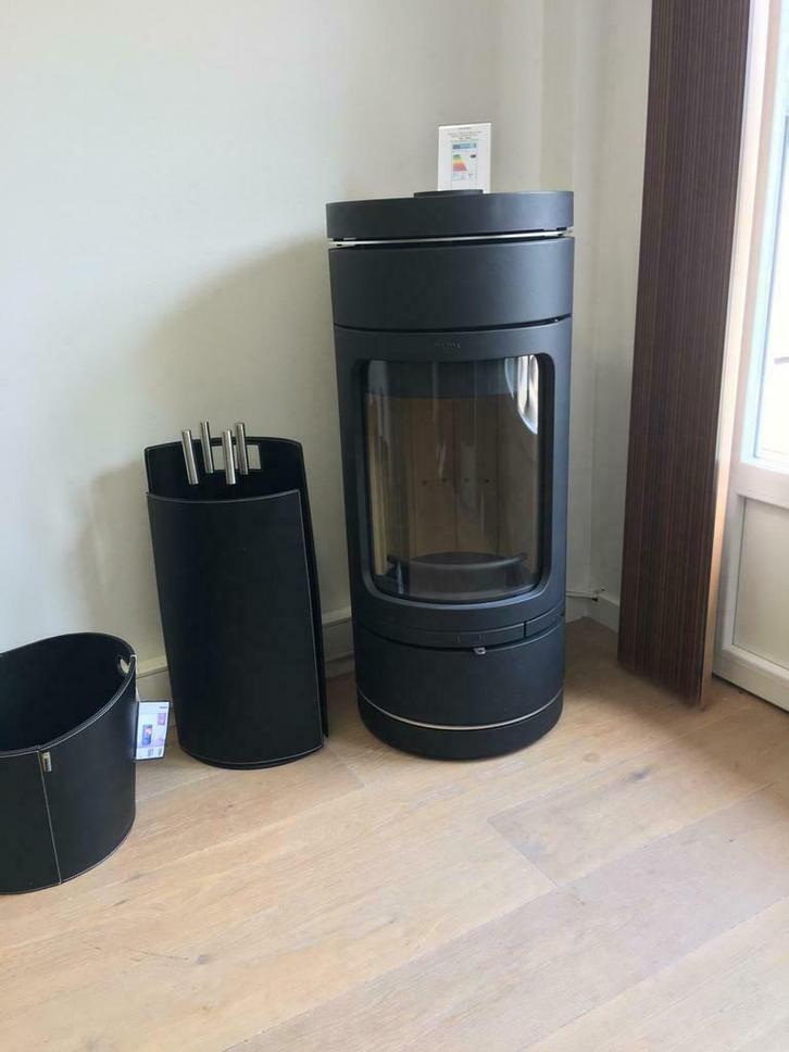 leda Novia c houtkachel 6 kw vrijgekomen uit faillisement, Huis en Inrichting, Kachels, Nieuw, Vrijstaand, Houtkachel, Hout, Ophalen of Verzenden