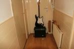 electrische gitaar, Ophalen, Zo goed als nieuw, Solid body, Met versterker