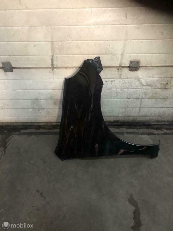 Rechter voorscherm Nissan Micra IV ('09-'17), Auto-onderdelen, Carrosserie en Plaatwerk, Nissan, Gebruikt, Ophalen of Verzenden