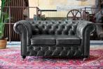 Nieuwe Chesterfield bank. Zwart leer. 2 zits. Rundleer., 150 tot 200 cm, Ophalen of Verzenden, Rechte bank, Nieuw