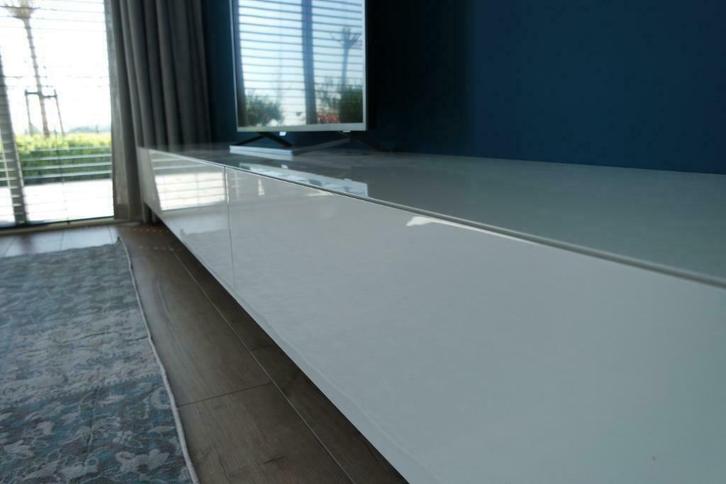 Zwevende tv-kast tvmeubel hangende kast hoogglans Artyx (34), Huis en Inrichting, Kasten | Televisiemeubels, Nieuw, Minder dan 100 cm