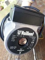 Vaillant solide 24/28C  pomp Grundfos VP5-ZE 15, Ophalen of Verzenden, Gebruikt, Cv-ketel of Combi-ketel