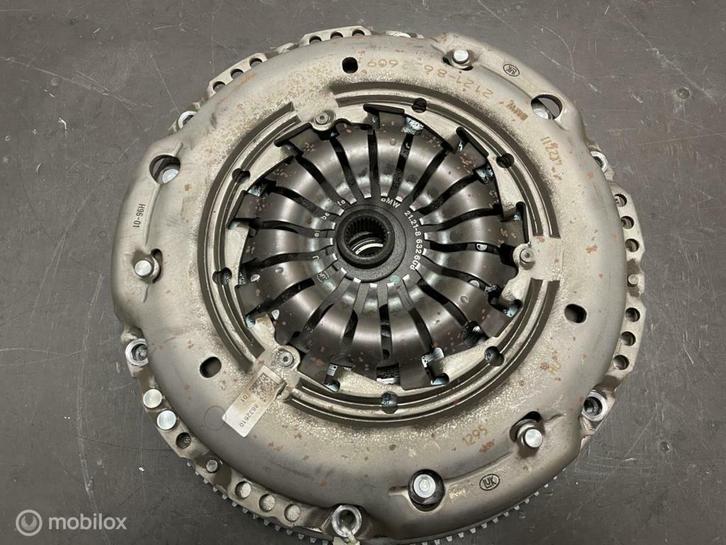 2 massa vliegwiel Mini F55 1.5 21208600209+21208676275, Auto-onderdelen, Transmissie en Toebehoren, Gebruikt, Ophalen of Verzenden