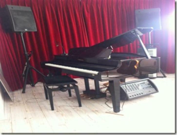 zangles amsterdam noord ademhaling stemtherapie faalangstthe, Diensten en Vakmensen, Muziekles en Zangles, Toetsinstrumenten, Zangles