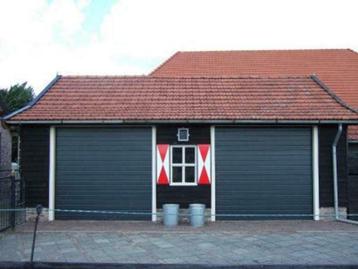 Garagedeuren Geisoleerde sectionaaldeuren beschikbaar voor biedingen