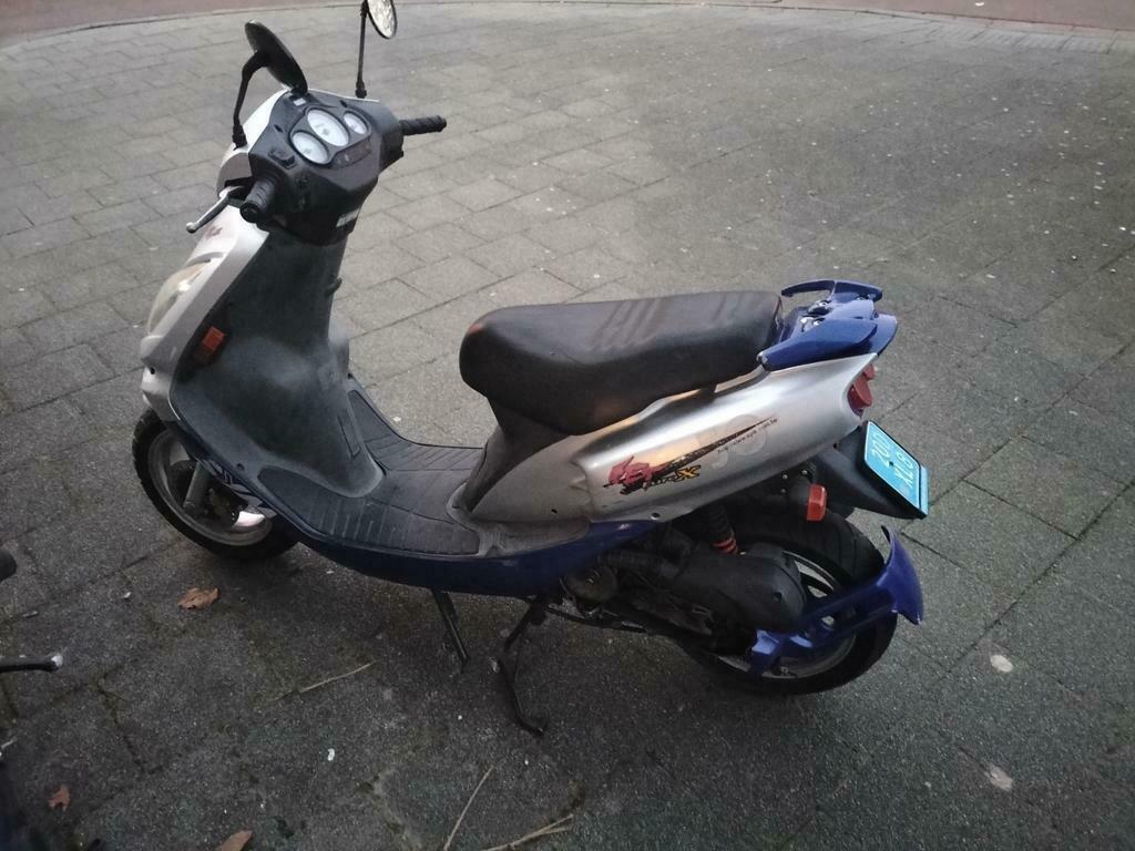 ≥ Scooter blauw kenteken. sym extreme. Onderhoud vereist. — Snorfietsen en  Snorscooters — Marktplaats