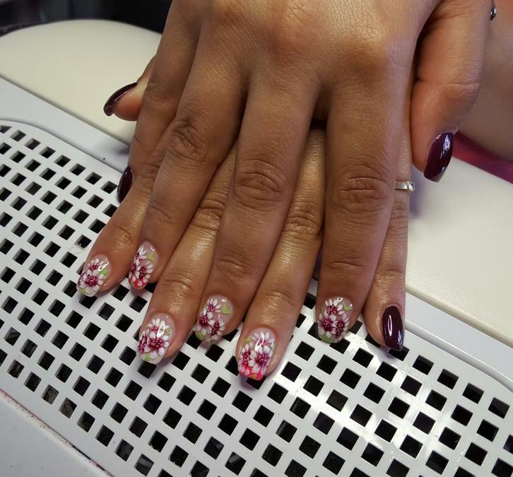 Beauty Salon Silviya, Diensten en Vakmensen, Schoonheidsspecialisten | Manicure, Bruidsnagels, Handverzorging, Kunst- of Gelnagels