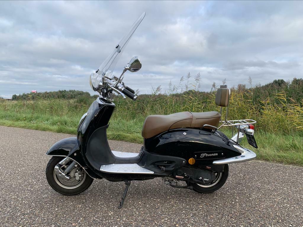 ≥ Scooter retro (stuur kapot door roest) — Scooters | Piaggio — Marktplaats