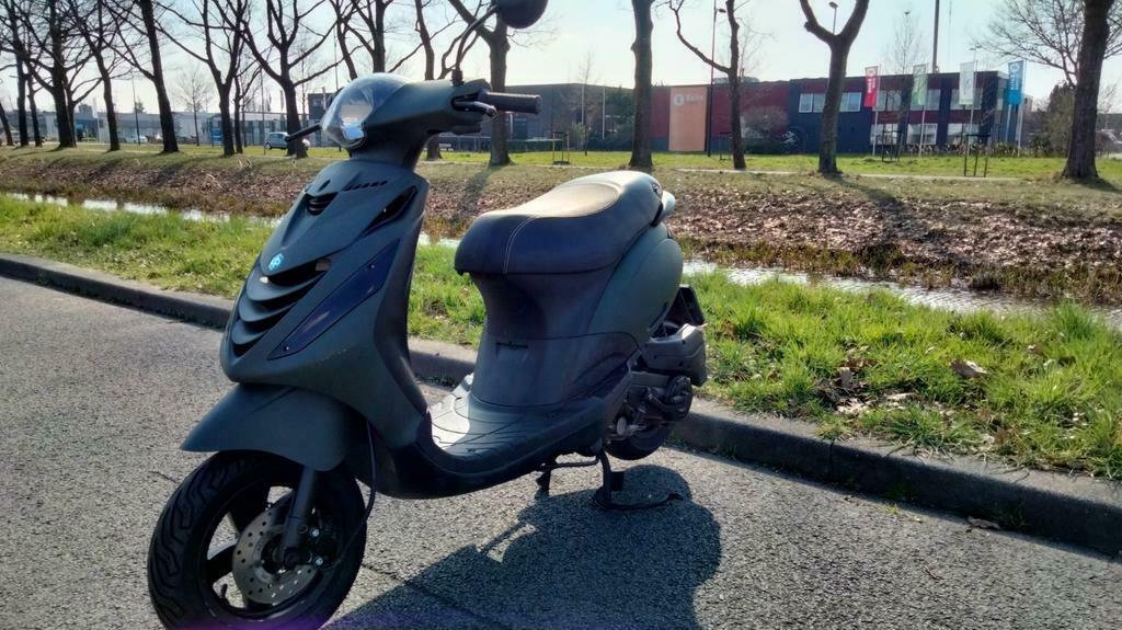 ≥ Piaggio zip 4T mat groen 2016, 5422KM + garantie — Scooters | Piaggio —  Marktplaats