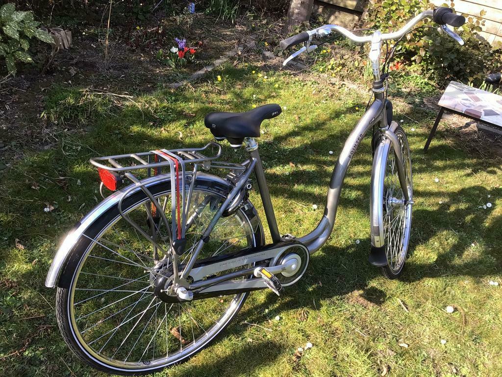 ≥ ZGAN Fiets met lage instap. Seniorenfiets. Step in — Fietsen | Dames |  Damesfietsen — Marktplaats