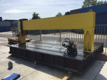 Stalen opspanplaat 3800x4800mm, ca. 21.000kg