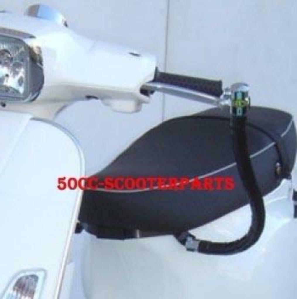 ≥ Slot Antirobos Clm Blindado Stuurslot Vespa Lx S Et2 Et4 Lxv — Tuning en  Styling — Marktplaats