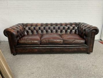 Bank Chesterfield banken lederen bekleding beschikbaar voor biedingen