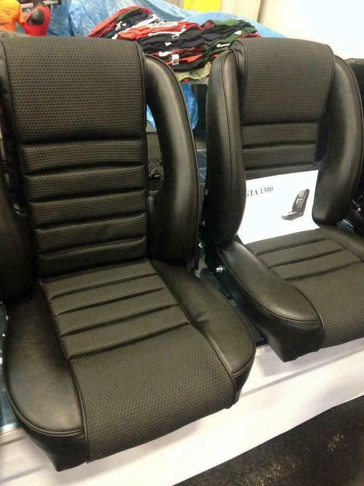 Stoelen en tapijt sets Alfa GT GTV 1965 TOT 1987, Auto-onderdelen, Interieur en Bekleding, Alfa Romeo, Lancia, Nieuw, Verzenden