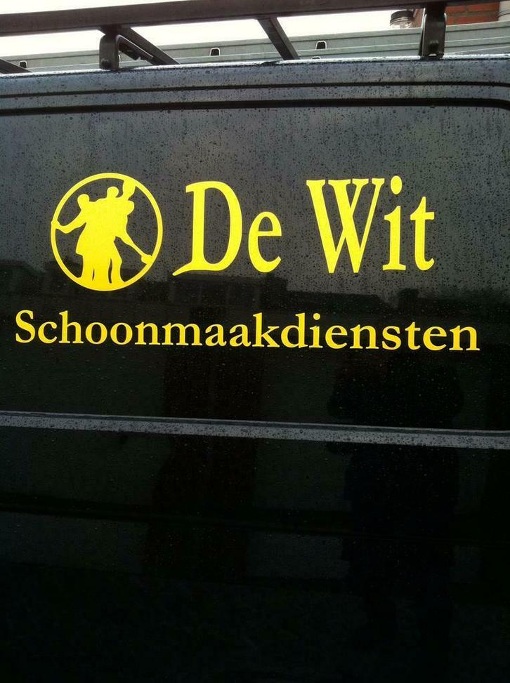 De Wit schoonmaakdiensten, Diensten en Vakmensen, Schoonmakers en Glazenwassers, Glazenwassen binnen, Glazenwassen buiten, Schoonmaken bedrijfsruimte