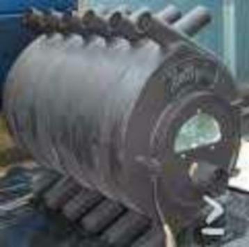 2 stuks gebruikte werkplaatskachel houtkachel 25 kw en 35 kw beschikbaar voor biedingen