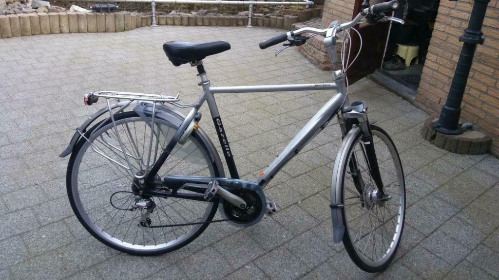 ≥ Gazelle Medeo Hybride Line herenfiets — Fietsen | Heren | Herenfietsen —  Marktplaats