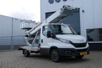 Paus City-Floh 31 meter Verhuislift op Iveco Daily