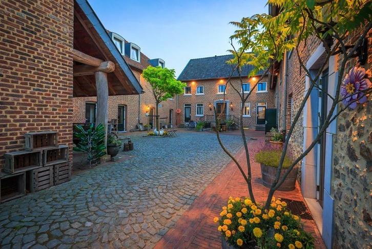 Zeer luxe vakantiehuis voor 4-12 personen, Vakantie, Vakantiehuizen | Nederland, Limburg, Boerderij of Cottage, Landelijk, In bergen of heuvels