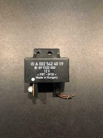 Gloei relais Mercedes-Benz Sprinter A0025424019 beschikbaar voor biedingen