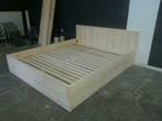 Bed steigerhout