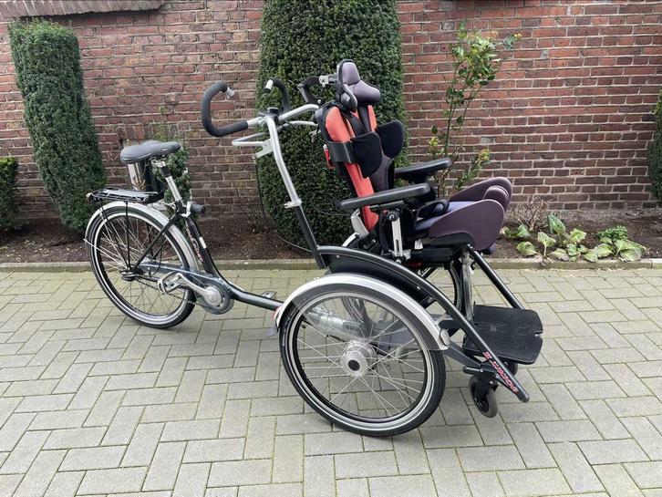 Huka Duet Junior Rolstoelfiets, Fietsen en Brommers, Fietsen | Driewielfietsen, Zo goed als nieuw, Ophalen of Verzenden