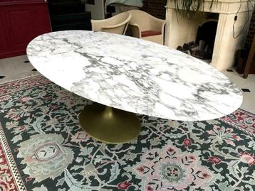 Marmeren tafels, Eero Saarinen, Ovaal + Rond + Deens Ovaal beschikbaar voor biedingen
