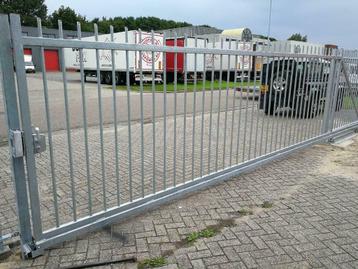BUDGET Schuifpoort 450x180cm handbediend beschikbaar voor biedingen