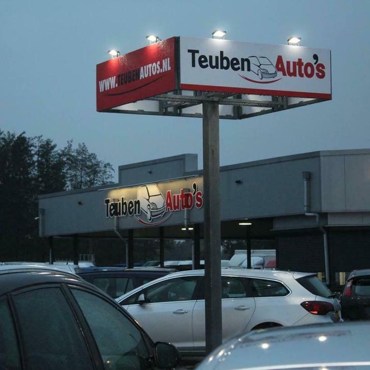 Teuben Auto's