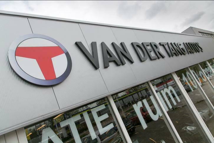 Van der Tang Auto's B.V.
