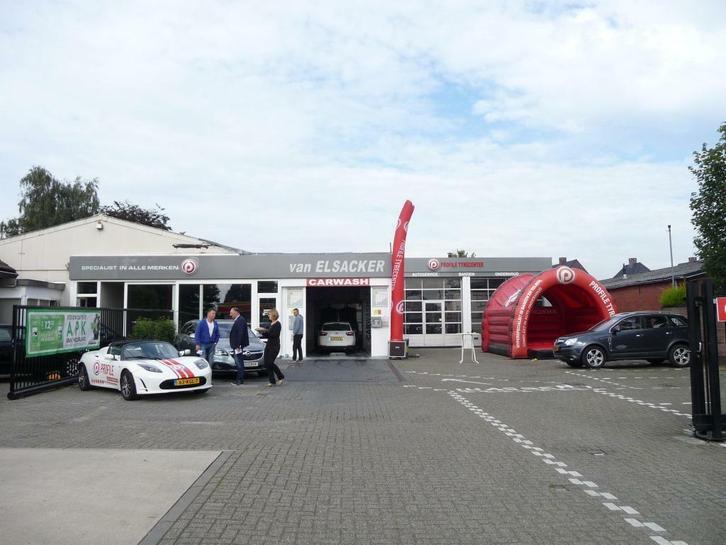 Autocentrum van Elsacker