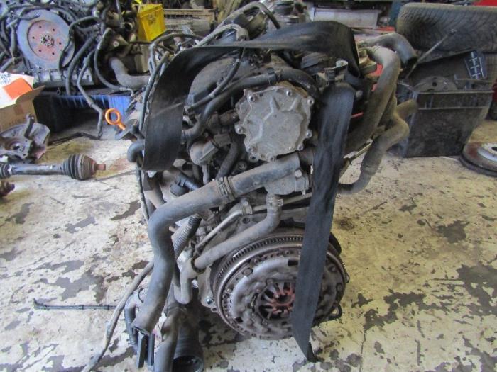 Motor van een Volkswagen Golf, Auto-onderdelen, Motor en Toebehoren, Gebruikt, -, -, -