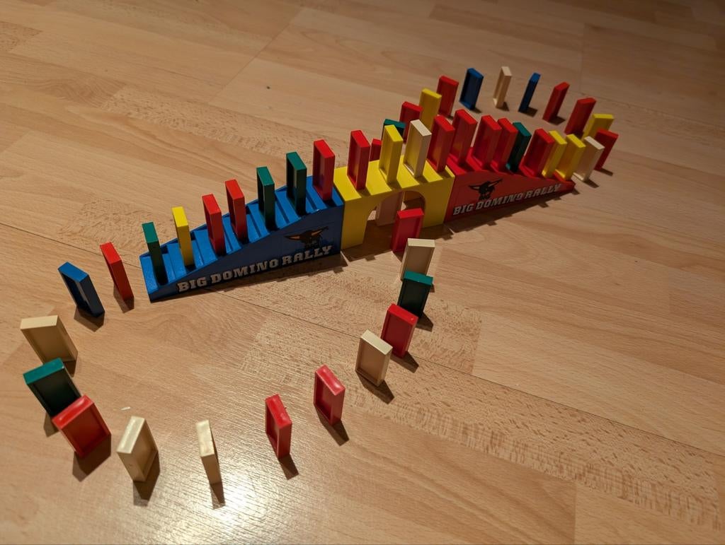 Domino Set met Obstakels en M&M Tas, Ophalen of Verzenden, Zo goed als nieuw, Jongen of Meisje