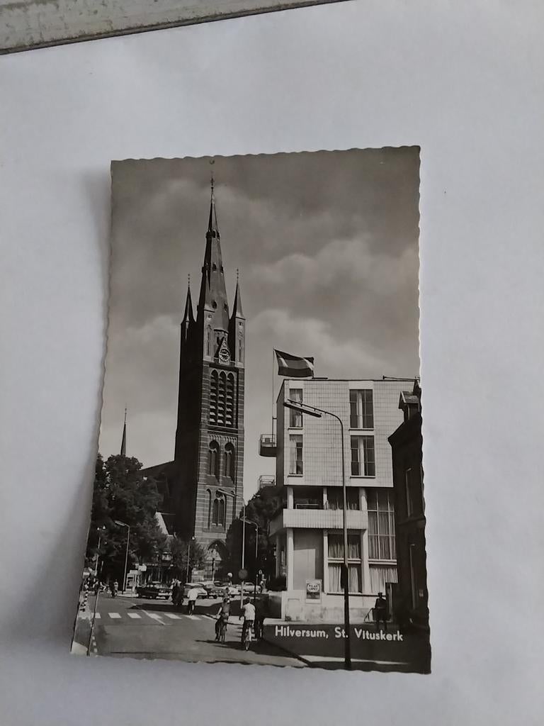 HILVERSUM. ST. VITUSKERK, Ophalen of Verzenden, Voor 1920, Noord-Holland
