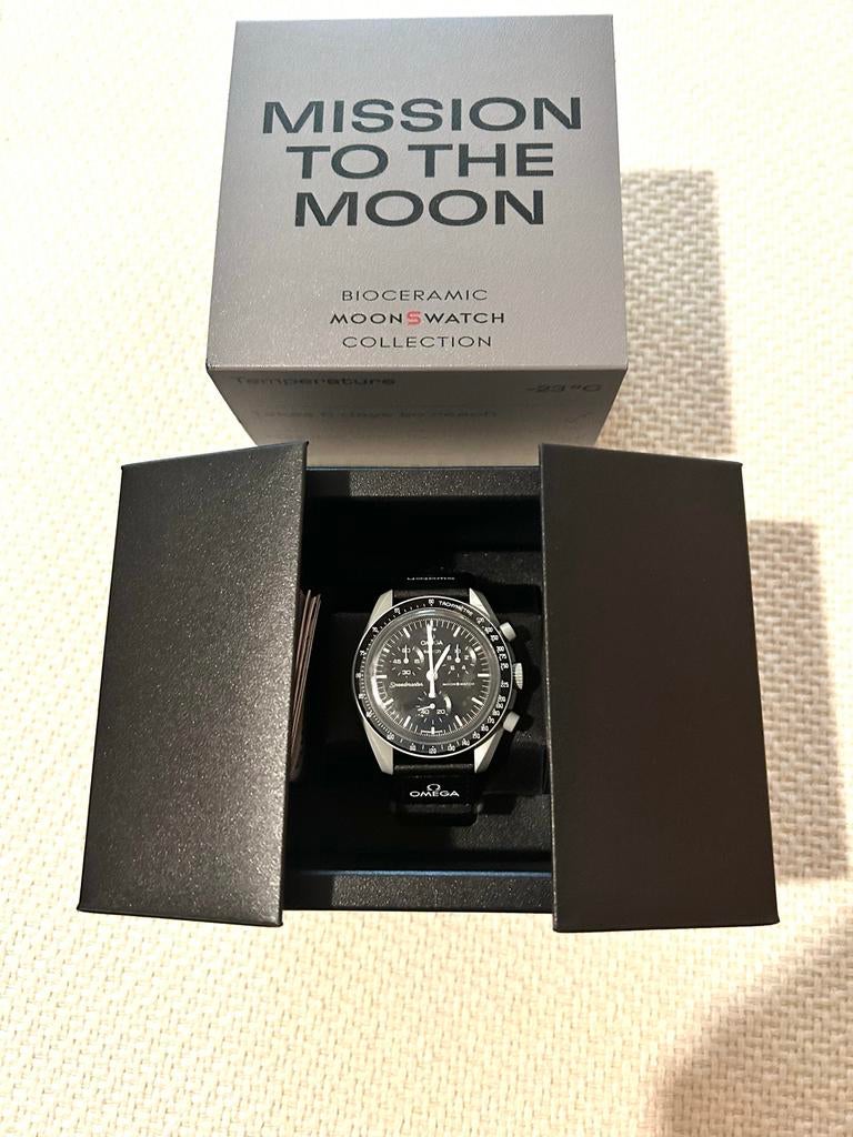 Swatch Moonswatch Mission to the Moon - Nieuwstaat, Overige materialen, Nieuw, Ophalen of Verzenden, Omega